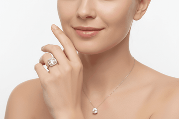 S925 Sterling Silver + VVS1 D Moissanite: The Perfect Hypoallergenic Jewelry for Sensitive Skin