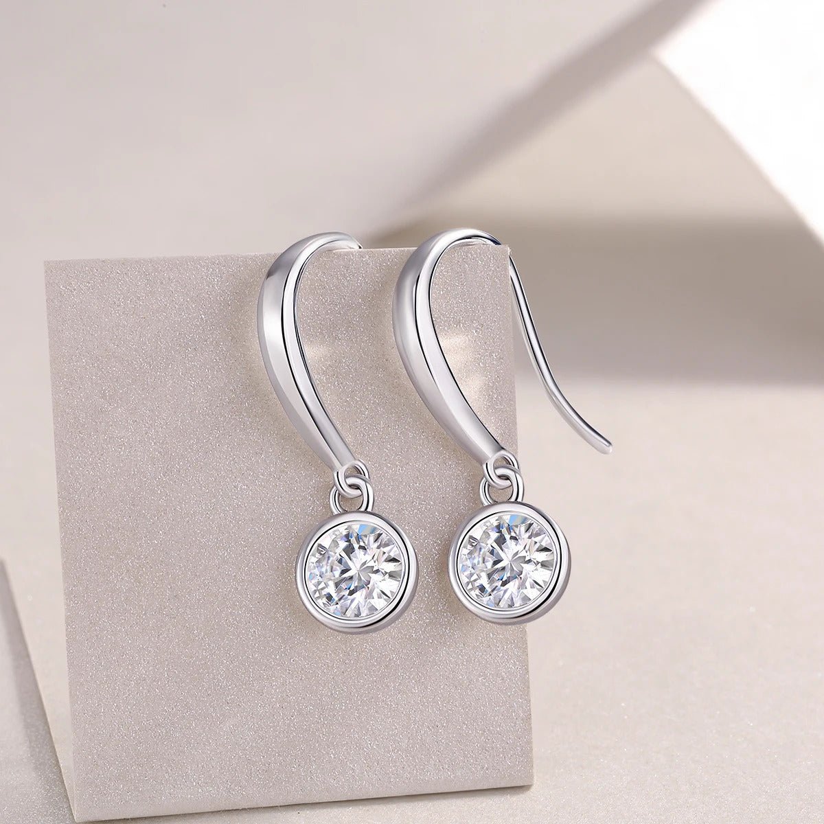 0.5ct Moissanite Stud Earrings | S925 Silver | 5mm VVS1 D-Color Round | GRA Certified | Charmsolo