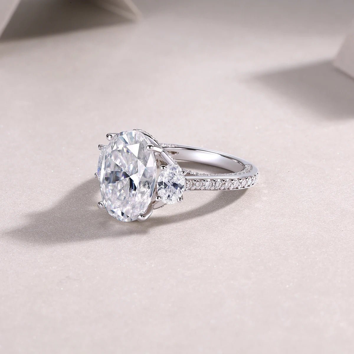 10ct Oval Moissanite Ring | S925 Silver | Eight Hearts & Arrows | GRA Certified | Engagement & Wedding | Charmsolo