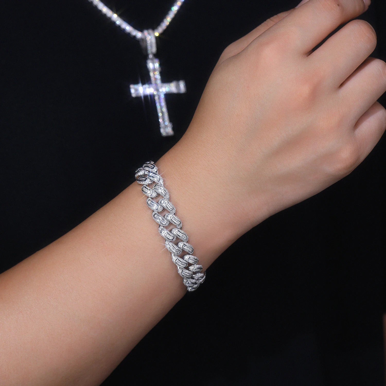 1177-Stone Moissanite Cuban Link Bracelet | S925 Silver 18K Gold Plated | Eight Hearts & Arrows | GRA Black Card | Charmsolo