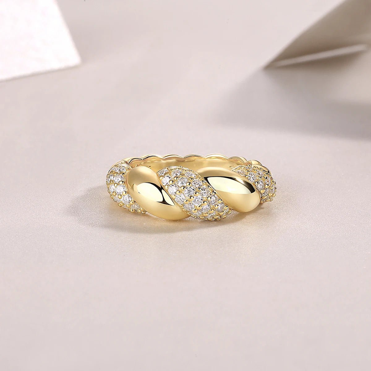 63-Stone Moissanite Twisted Pavé Ring | S925 Silver 18K Gold Plated | VVS1 D-Color | Instagram Style | Charmsolo