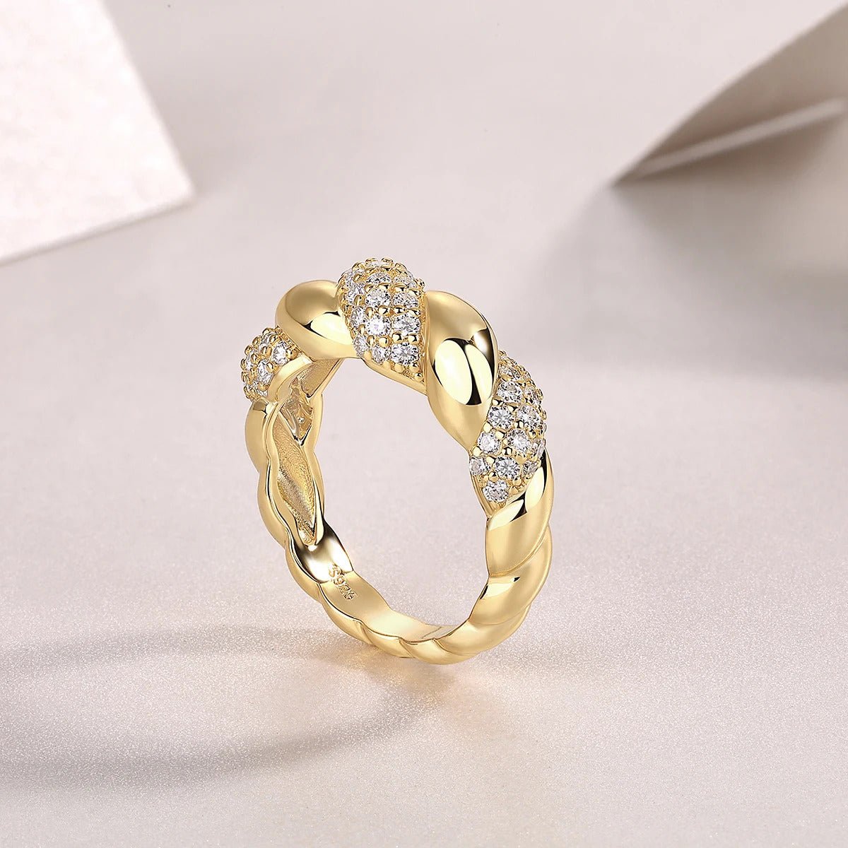 63-Stone Moissanite Twisted Pavé Ring | S925 Silver 18K Gold Plated | VVS1 D-Color | Instagram Style | Charmsolo
