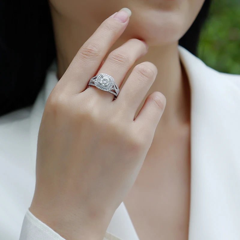 Charmsolo 1Ct Moissanite Halo Bridal Ring | S925 Silver 18K White Gold Plated | VVS1 D Color 125-Stone Intricate Design | R13378