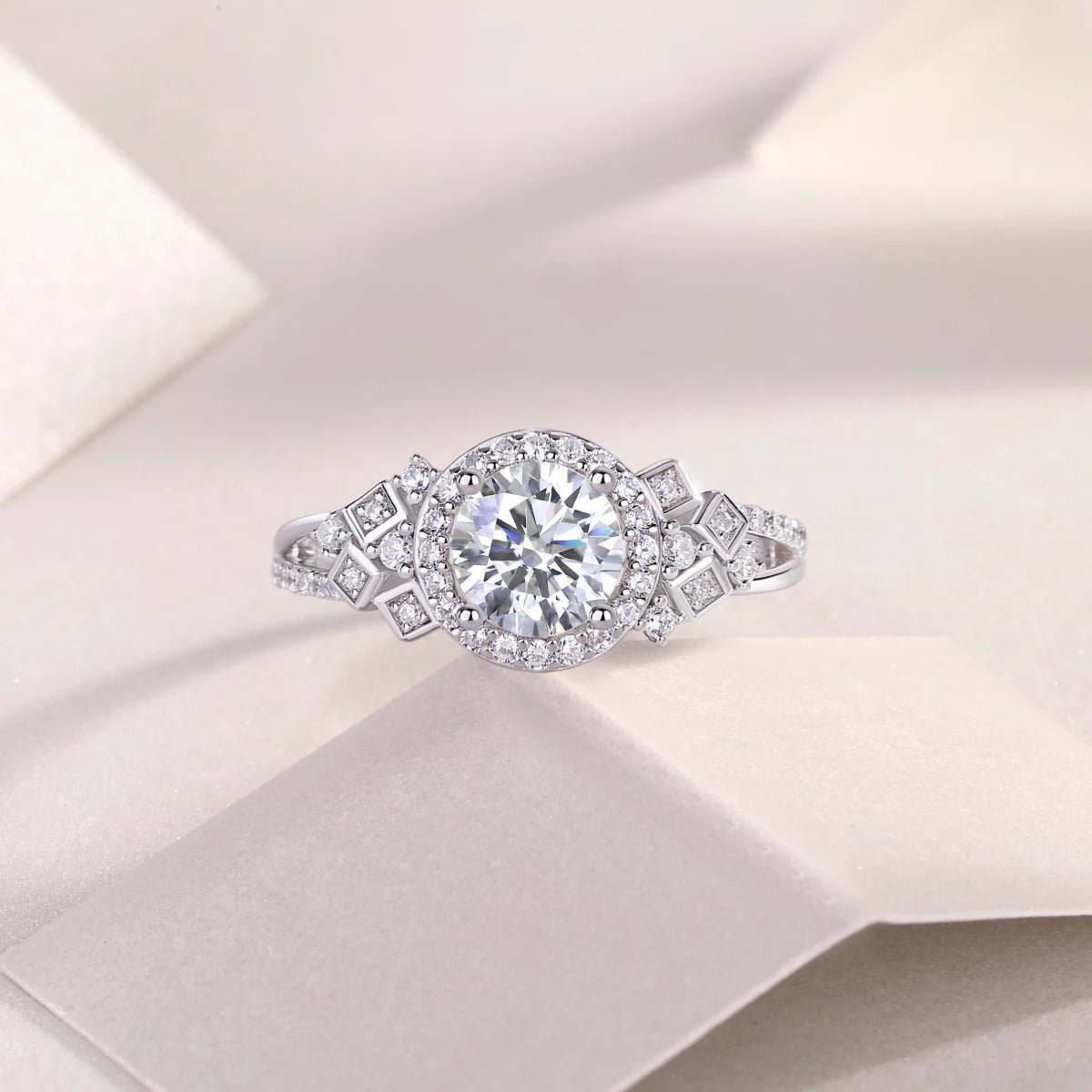 Charmsolo 1Ct Moissanite Halo Ring | S925 Silver 18K White Gold Plated | VVS1 D Color Geometric Vintage | R13327