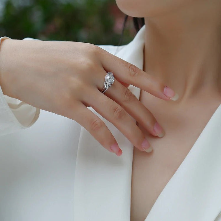 Charmsolo 1Ct Moissanite Halo Ring | S925 Silver 18K White Gold Plated | VVS1 D Color Geometric Vintage | R13327