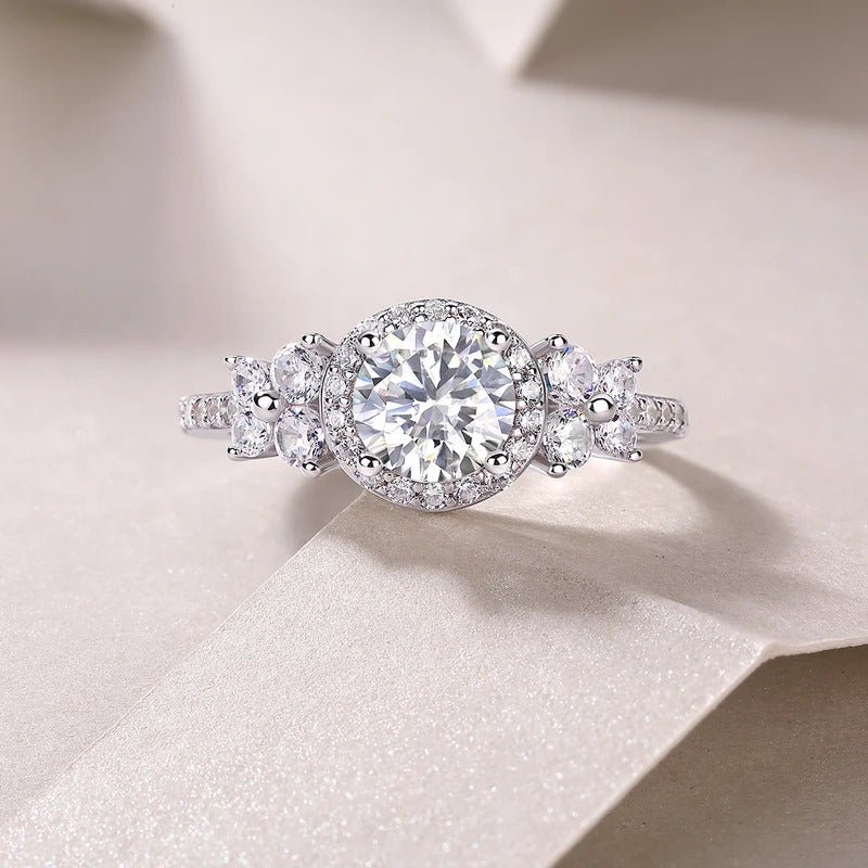 Charmsolo 1ct Moissanite Pavé Ring – 925 Sterling Silver 18K Gold Plated