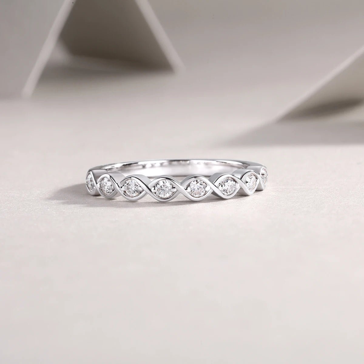 Charmsolo 2 Carat Moissanite Eternity Ring | 180° Horse Eye Setting | S925 Silver | Wedding Anniversary Gift