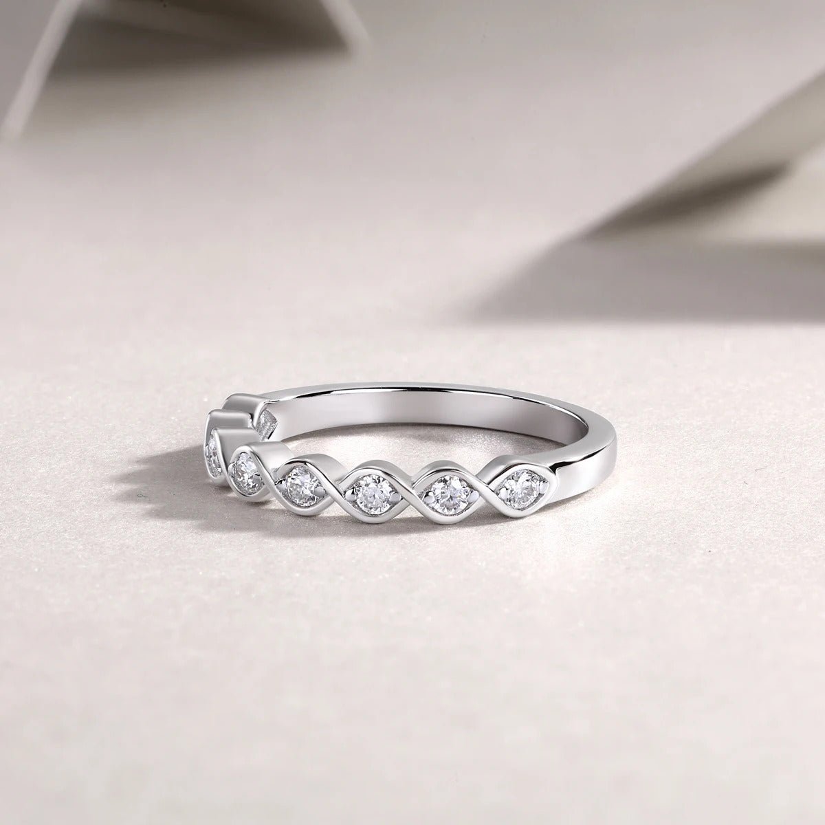 Charmsolo 2 Carat Moissanite Eternity Ring | 180° Horse Eye Setting | S925 Silver | Wedding Anniversary Gift