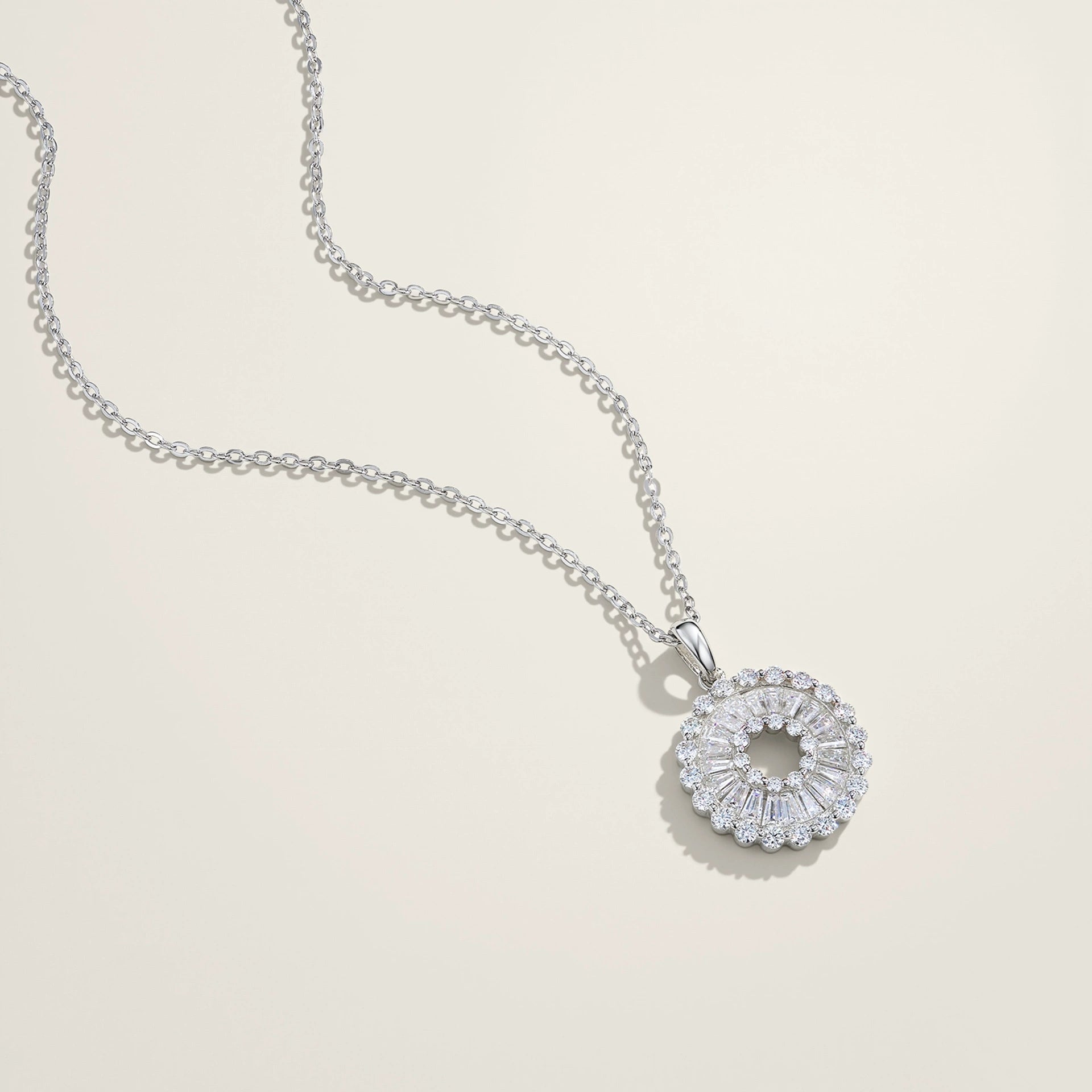Charmsolo Baby's Breath Moissanite Necklace | S925 Silver VVS1 D Color Floral Pendant | GRA Certified