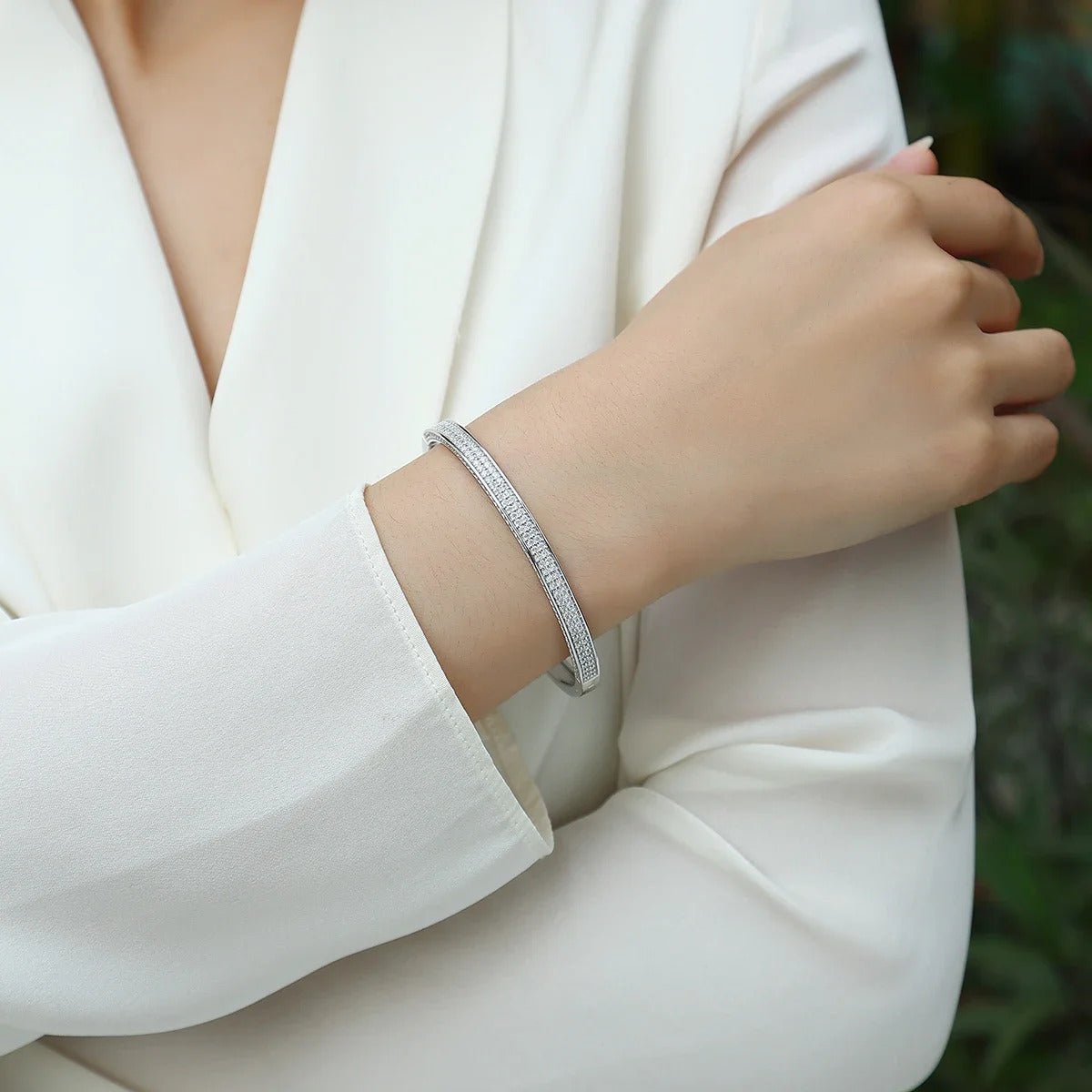 Charmsolo Full Moissanite Spring Buckle Bangle | S925 Silver | VVS1 D Color 204-Stone 8H8A Cut Geometric | B18899
