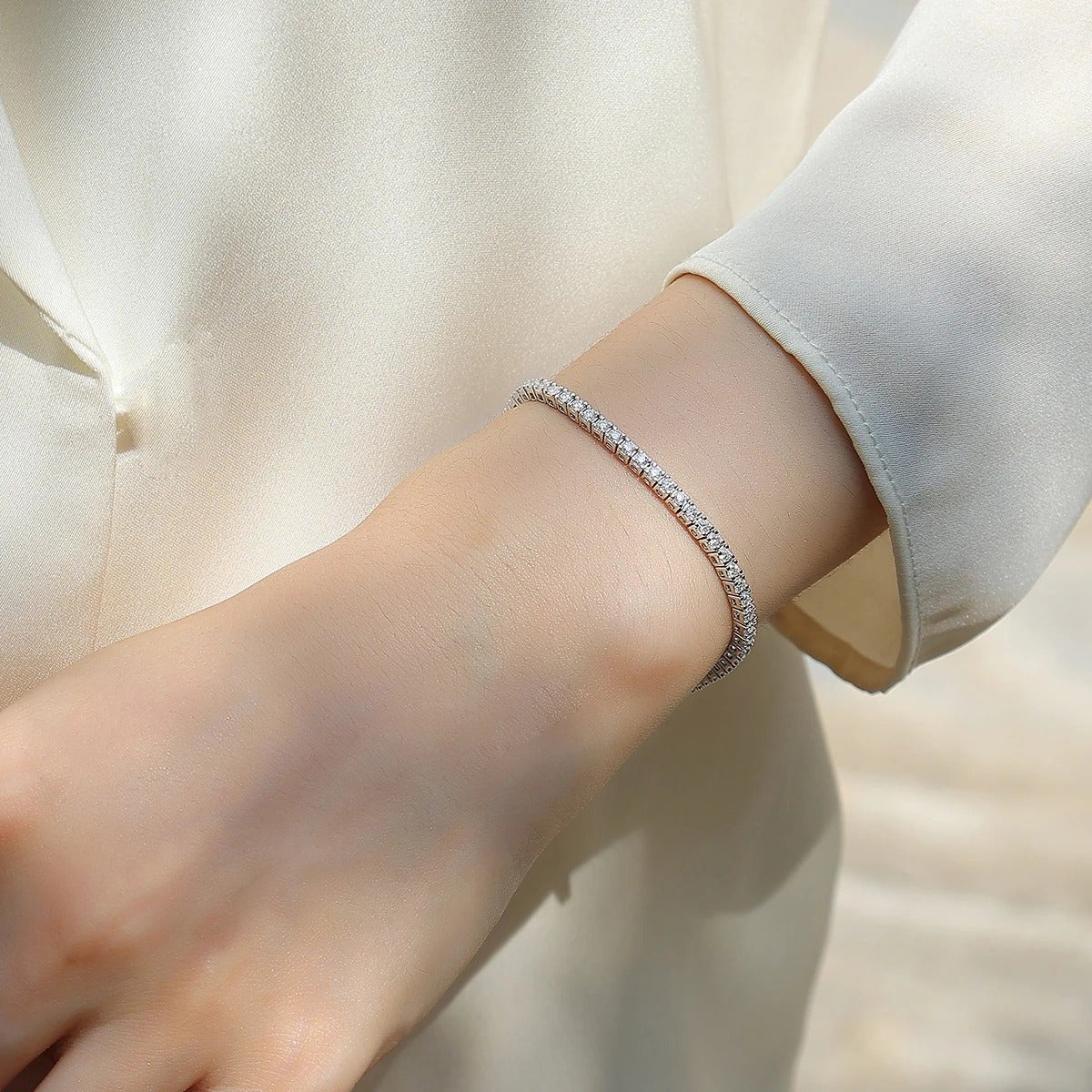 Charmsolo L12759 Moissanite Tennis Bracelet | 925 Sterling Silver 18K Gold Plated | VVS1 D Color