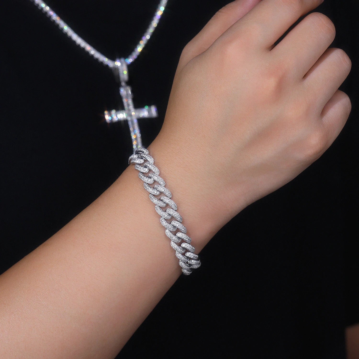 Charmsolo Moissanite Cuban Link Bracelet | S925 Silver | VVS1 D Color | 8-Heart 8-Arrow Cut | GRA Certified