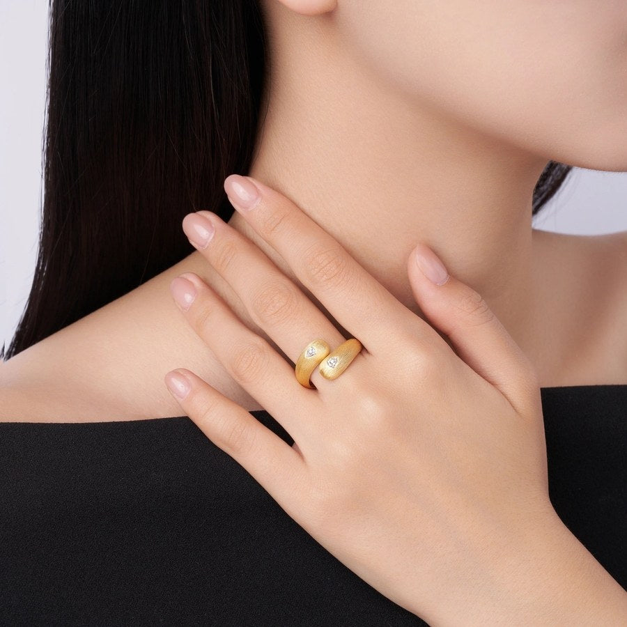 Charmsolo Moissanite Pear Shape Dual-Stone Ring | S925 Silver 18K Gold Plated | VVS1 D Color 8H8A Cut Ethnic Style | R14905