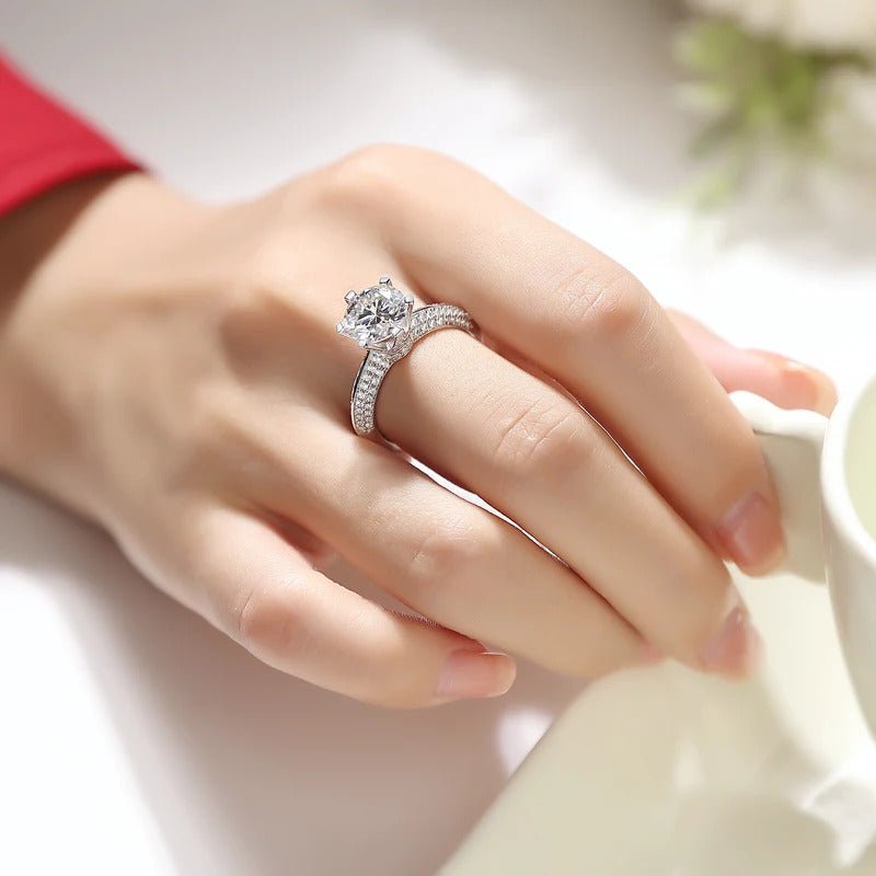 Charmsolo R12690 925 Sterling Silver Moissanite Geometric Band Ring – White Gold