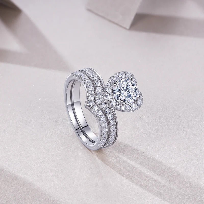 Moissanite Heart Ring 925 Silver – 1ct D Color VVS1 GRA Certified | Charmsolo