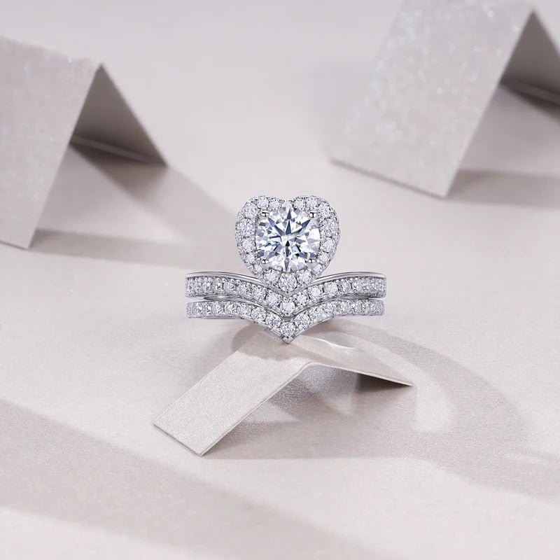 Moissanite Heart Ring 925 Silver – 1ct D Color VVS1 GRA Certified | Charmsolo