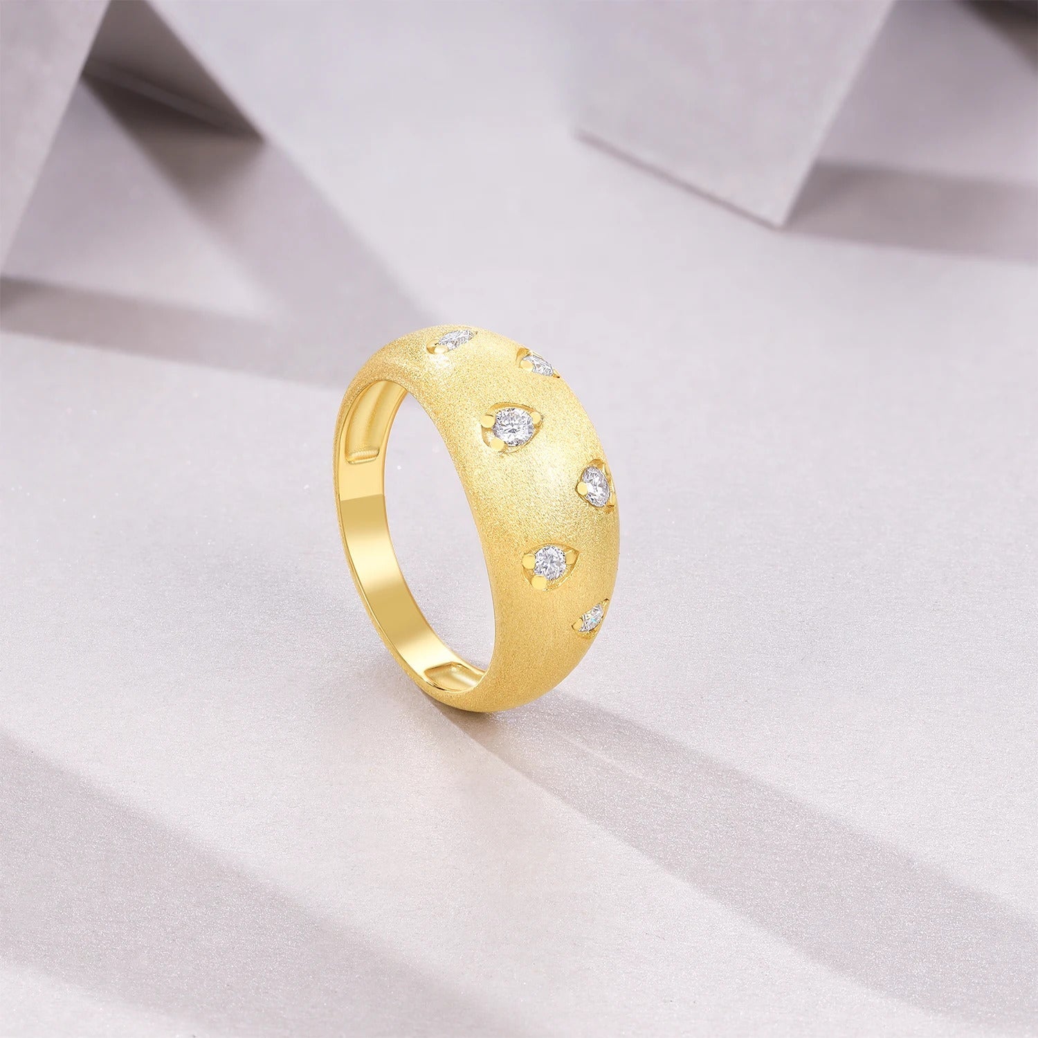 Charmsolo VVS1 Moissanite 18K Gold Plated 925 Silver Matte Dome Band Ring for Women | R1587