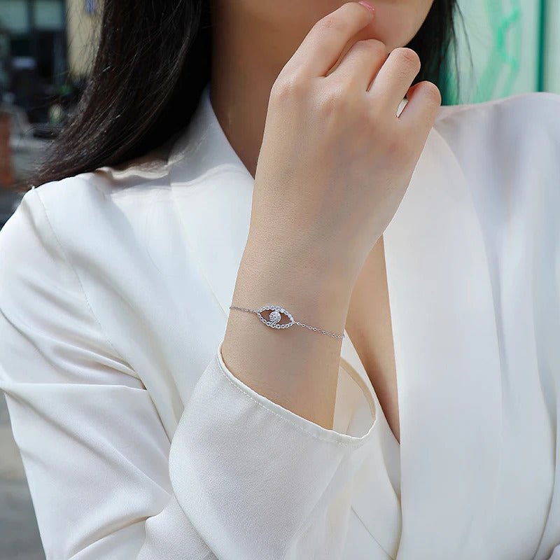 Evil Eye Moissanite Chain Bracelet | S925 Silver 18K Gold Plated | 29 VVS1 D-Color Stones | Adjustable | GRA Certified | Charmsolo