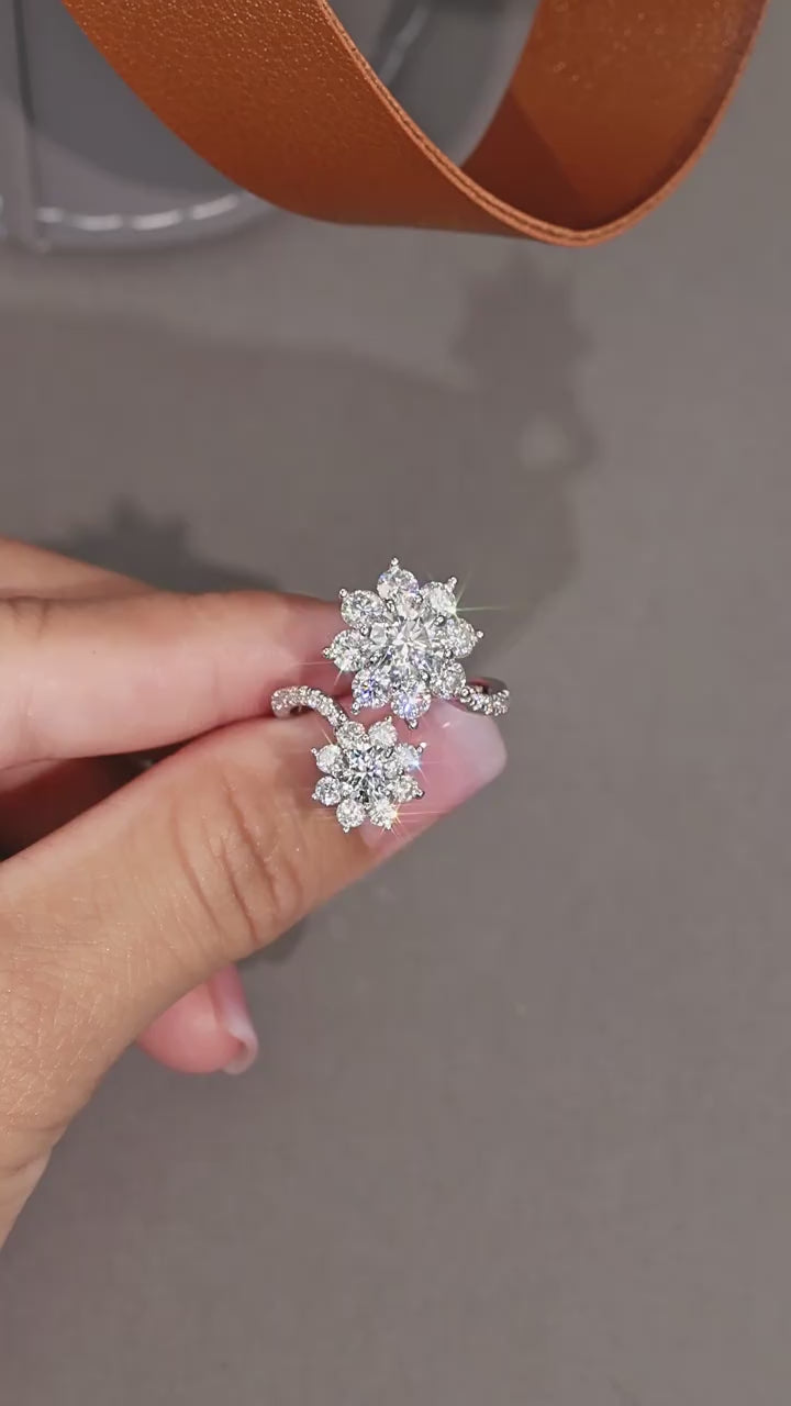 Sunflower Moissanite Halo Ring | S925 Silver 18K Gold Plated | 29 VVS1 Stones | GRA Certified | Charmsolo