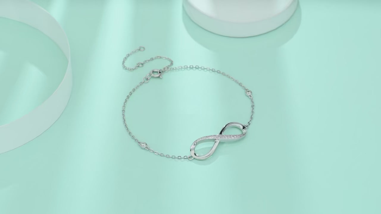 Charmsolo VVS1 Moissanite 925 Sterling Silver Infinity Bracelet for Women | L13977