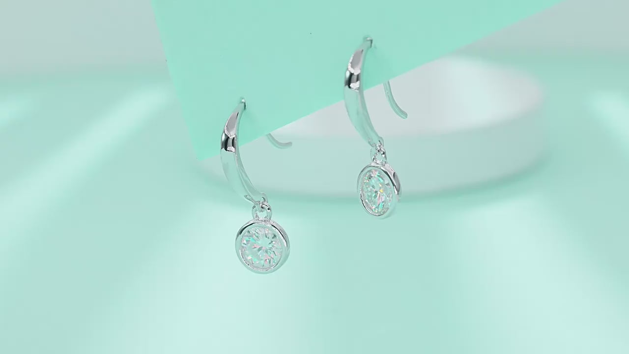 0.5ct Moissanite Stud Earrings | S925 Silver | 5mm VVS1 D-Color Round | GRA Certified | Charmsolo